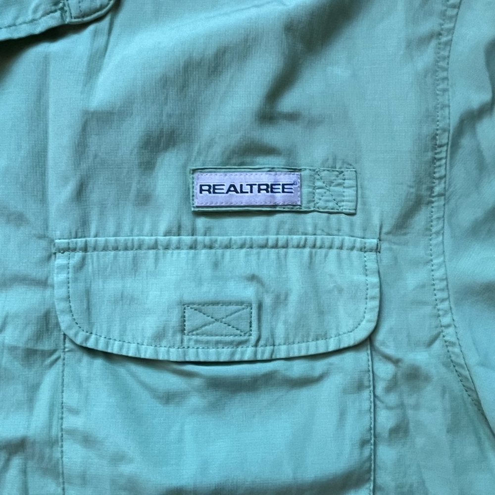 NWOT Realtree Sunriver Clothing Co. Green Button Down Short Sleeve Shirt L - Picture 2 of 4